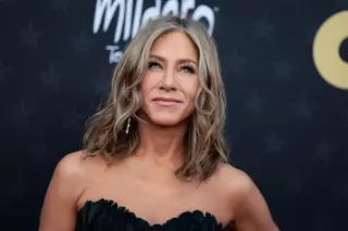 Jennifer Aniston revela que estuvo "de luto" por Matthew Perry antes de su muerte