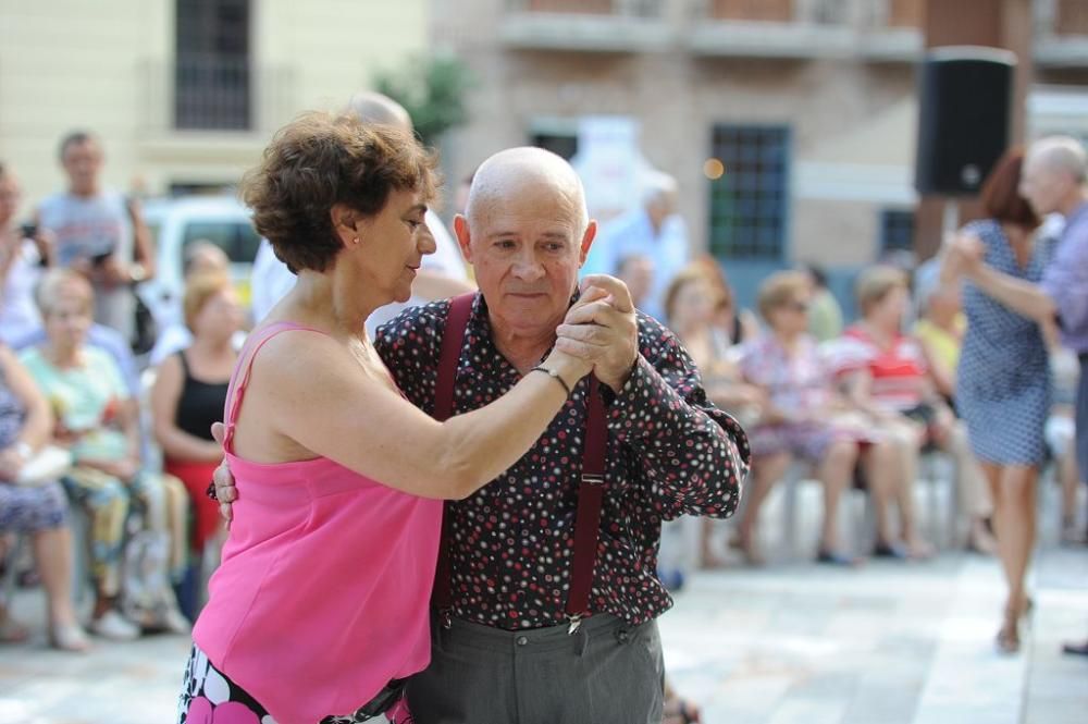 Tango en la Plaza del Romea