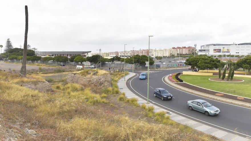 La ciudad revisa el plan para trasladar a San Lázaro la gasolinera de Vegueta