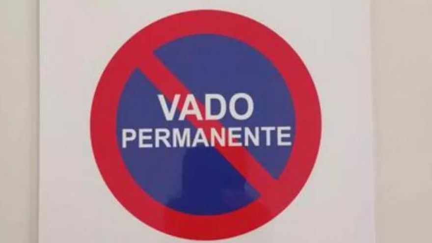 Et poden multar per aparcar davant un garatge que no té gual? El que has de saber per evitar sancions