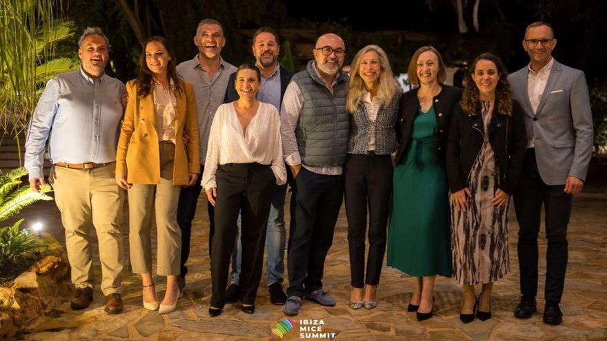 Daniel Marí, Eva Ruiz, Juan Miguel Costa, Josefa Torres, Rubén Sousa, Vicent Roig, Carmen Ferrer, Fina Riera, Ana Sánchez y Ángel Piné. | | FOTOS: IBIZA MICE SUMMIT