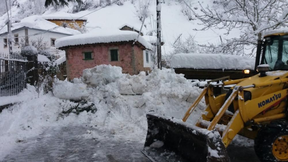 Gran nevada en Villarín, en Somiedo