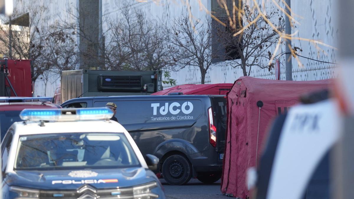 ACCIDENTE DE TREN | Los fallecidos en el accidente de Adamuz (Córdoba) ascienden a 45 tras la recuperación de otros dos cuerpos ACCIDENTE DE TREN | Los fallecidos en el accidente de Adamuz (Córdoba) ascienden a 45 tras la recuperación de otros dos cuerpos