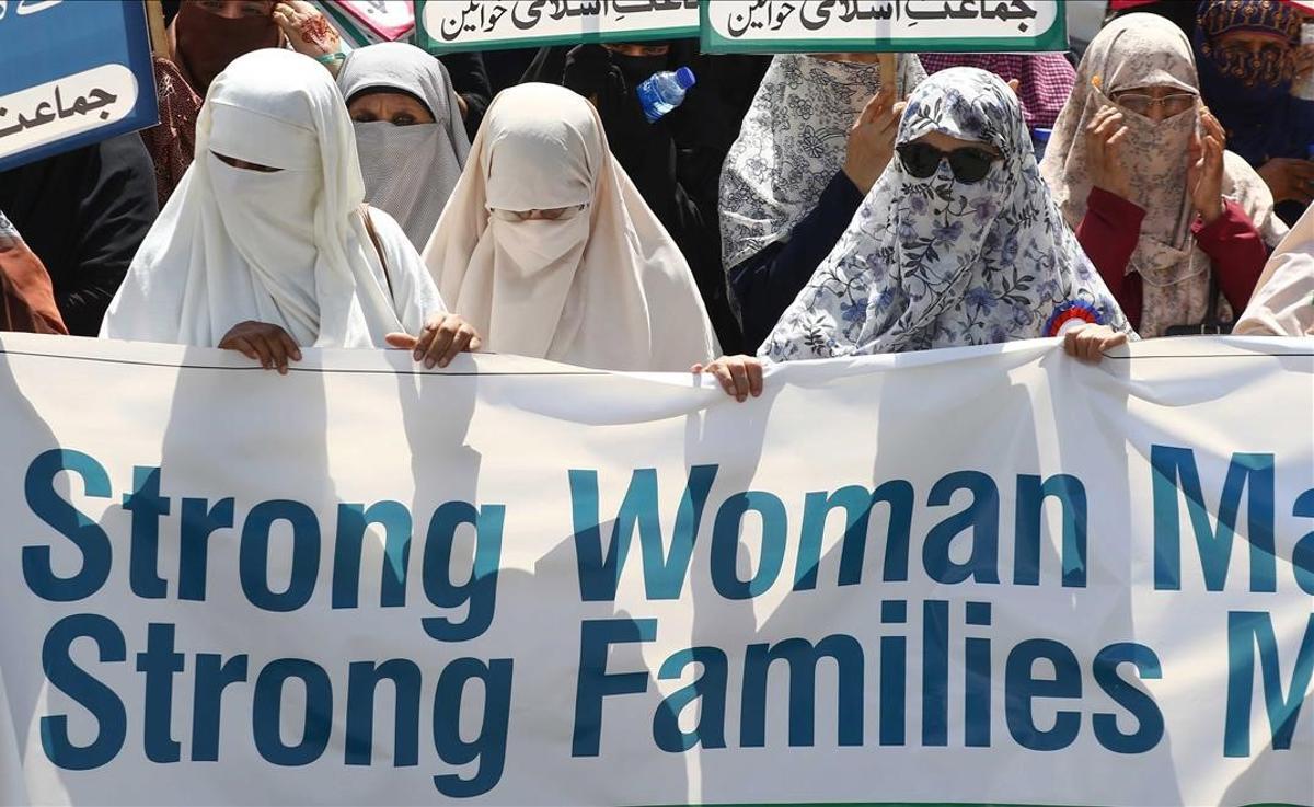 Celebración del Día Internacional de la Mujer en Karachi, Pakistán.