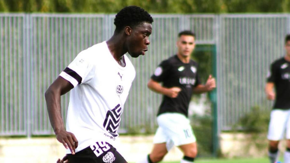 Testimony Onukwuru, con el San Ignacio