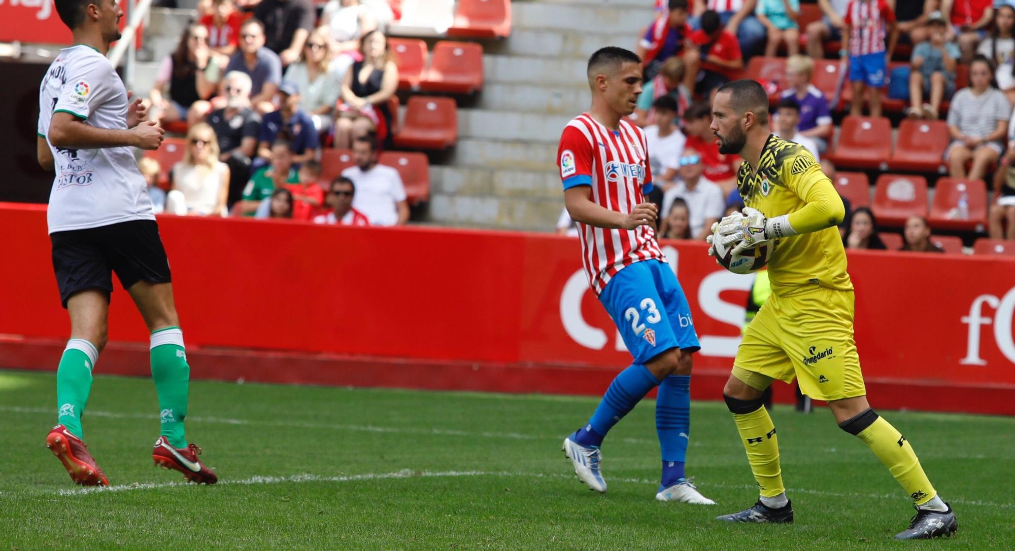 En imágenes: así fue la derrota de los rojiblancos ante el Racing