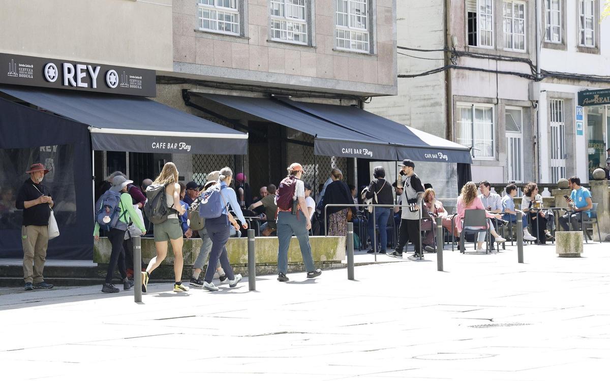 Del Clínico a Lavacolla: así se ha vivido el apagón en Santiago Del Clínico a Lavacolla: así se ha vivido el apagón en Santiago