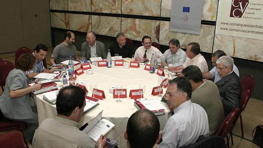 Imagen de archivo de una reunión de la directiva del Consorcio de las Comarcas Centrales Valencianas