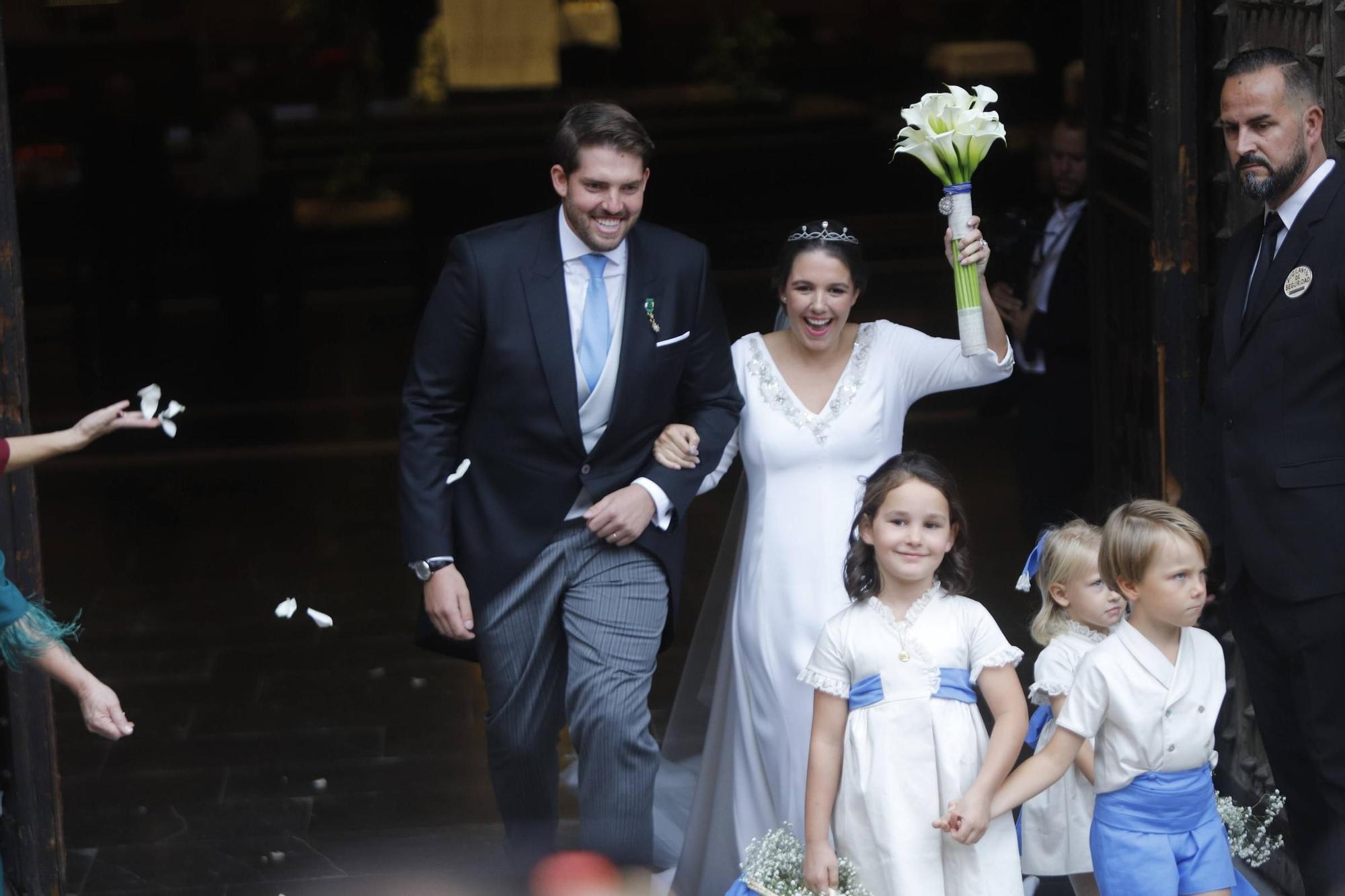 El príncipe Louis Nicolas Crépy de Orleans y Carolina Torio se casan en València