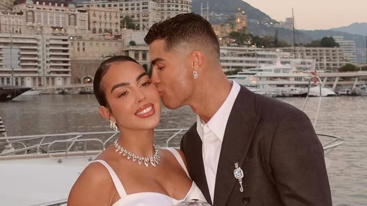 Cristiano Ronaldo revela la fecha de su boda con Georgina, y promete la Copa del Mundo