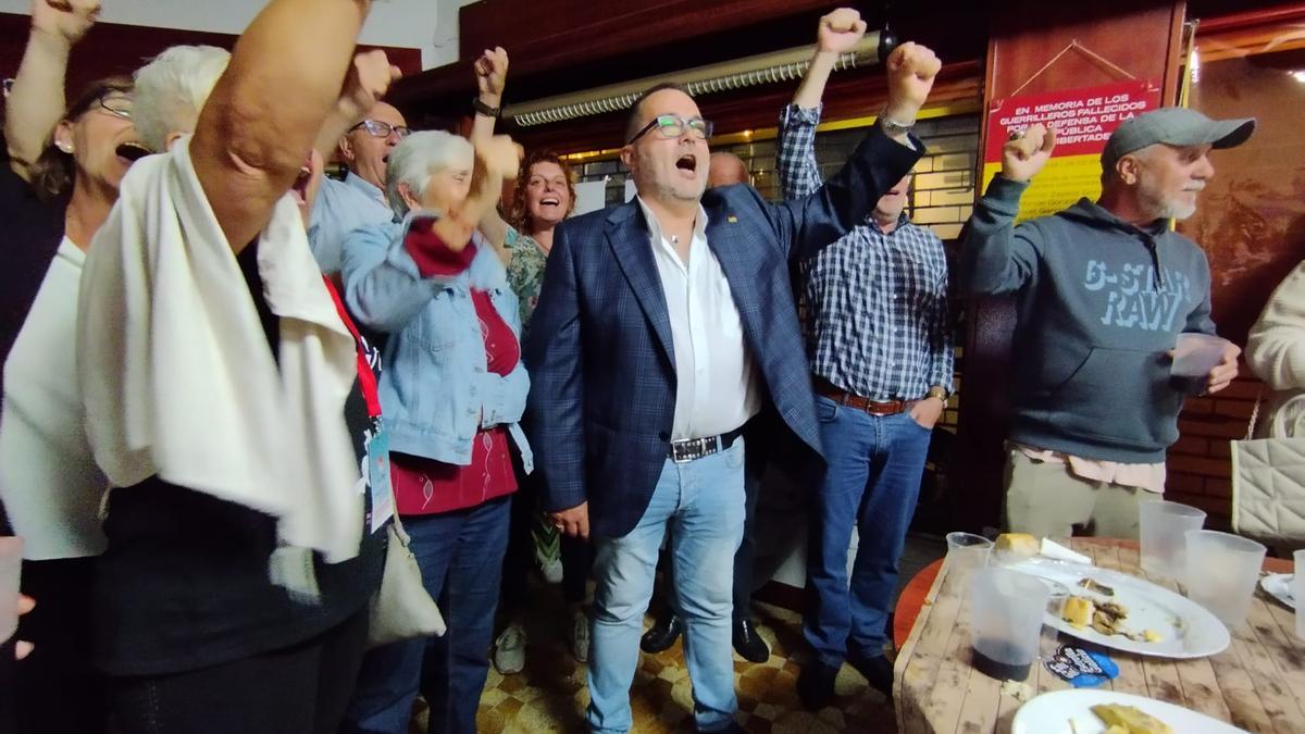 Así celebró Convocatoria por Langreo su triunfo electoral