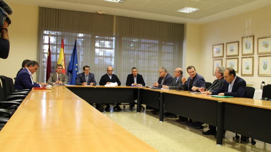 La reunión del Pacto Regional del Agua ha tenido lugar en Murcia