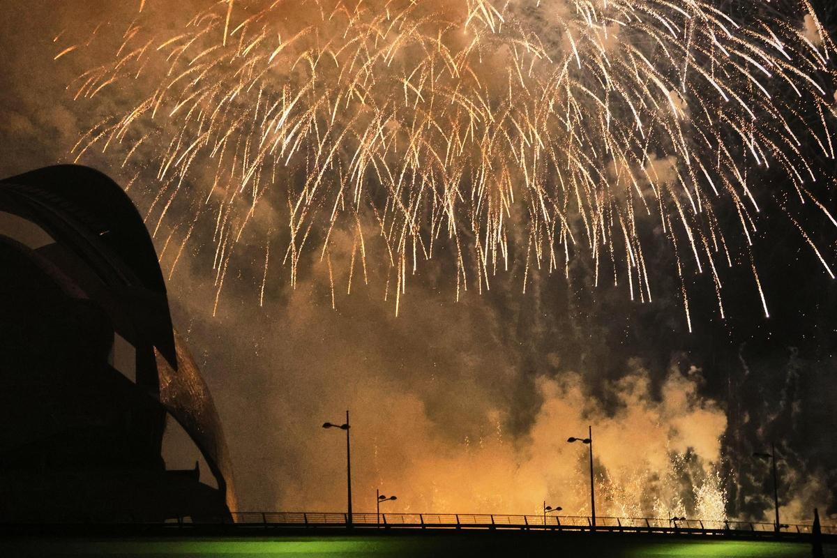 Fallas de València 2026: desde dónde se dispara la Nit del Foc y cuáles son las zonas con mejor visión.