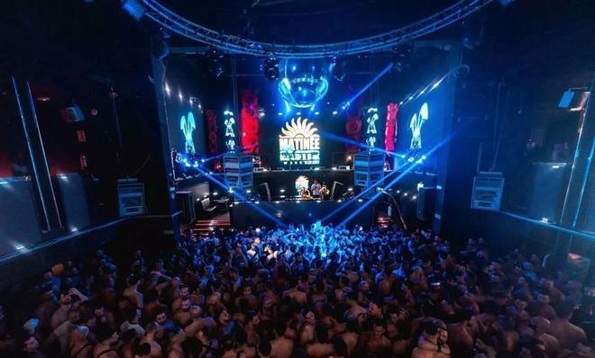 El Matinée Easter Weekend, epicentre gai de primavera