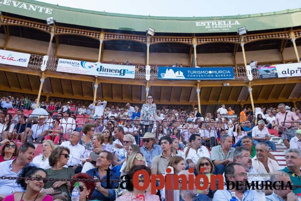 Ambiente en la corrida de rejones de la Feria de M