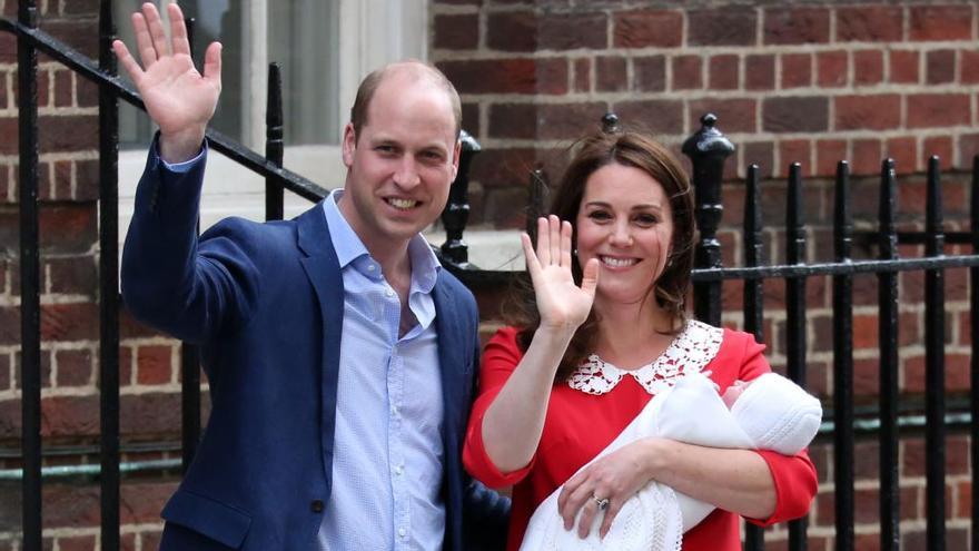 El príncipe Guillermo y Kate Middleton desvelan el nombre de su tercer hijo