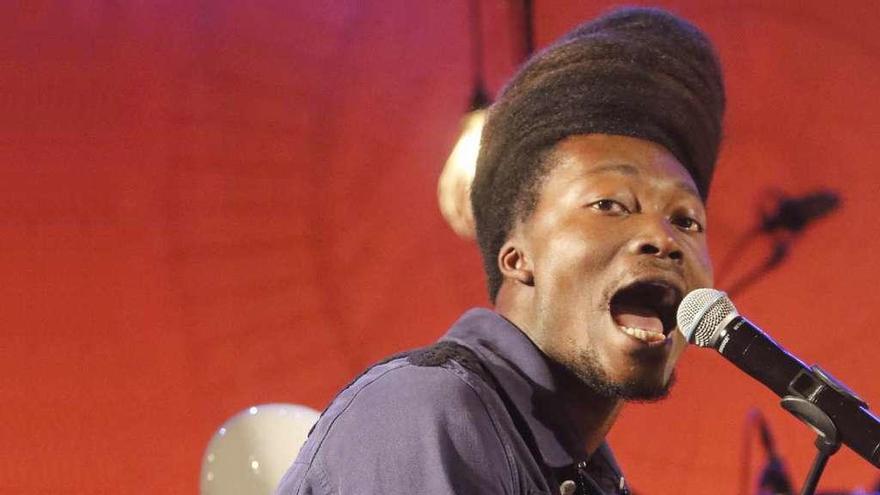 Benjamin Clementine, durante su concierto de Vigo. // Alba Villar