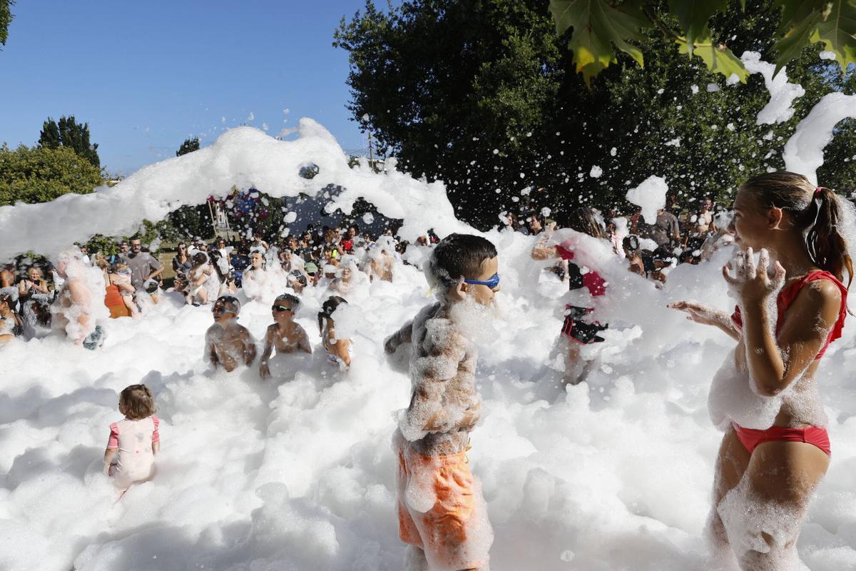 El broche a las fiestas de Ceares, en imágenes