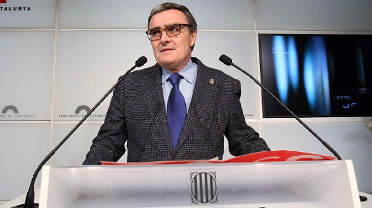 L’alcalde de Lleida renuncia al seu escó per no trencar la disciplina de vot del PSC.