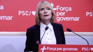 La portavoz del PSC, Lluïsa Moret, este lunes en rueda de prensa