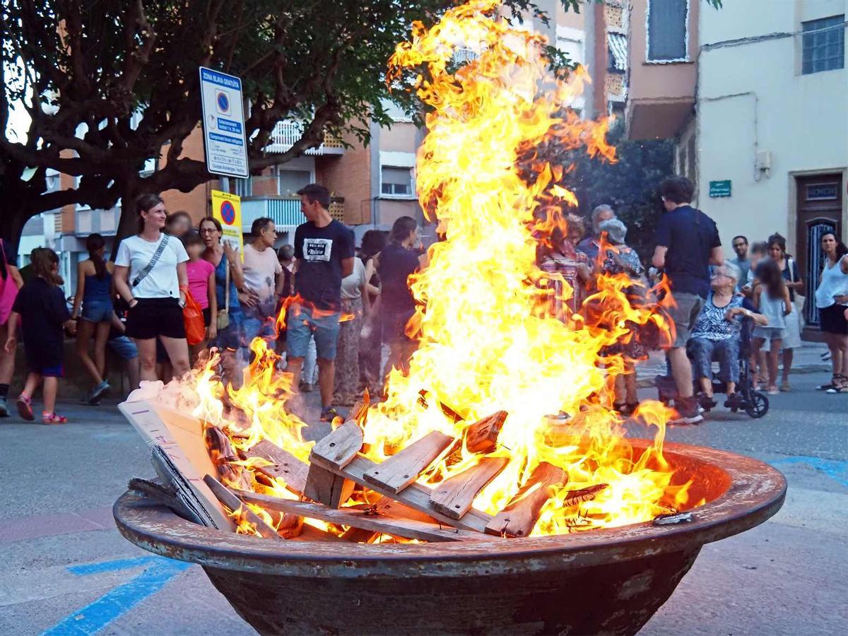 Rebuda de la flama del Canigó a Súria