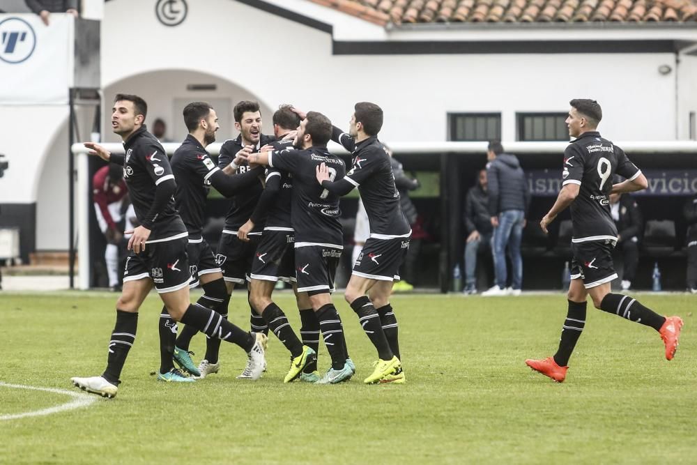 Partido entre el Lealtad y el Caudal