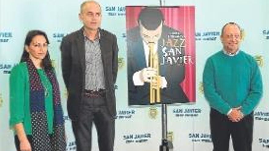 Cartel. Saxofonista con la firma de Ramón Torres