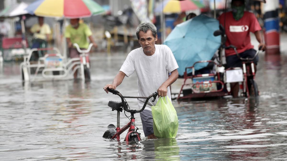 Tropical Storm Khanun enters Philippines