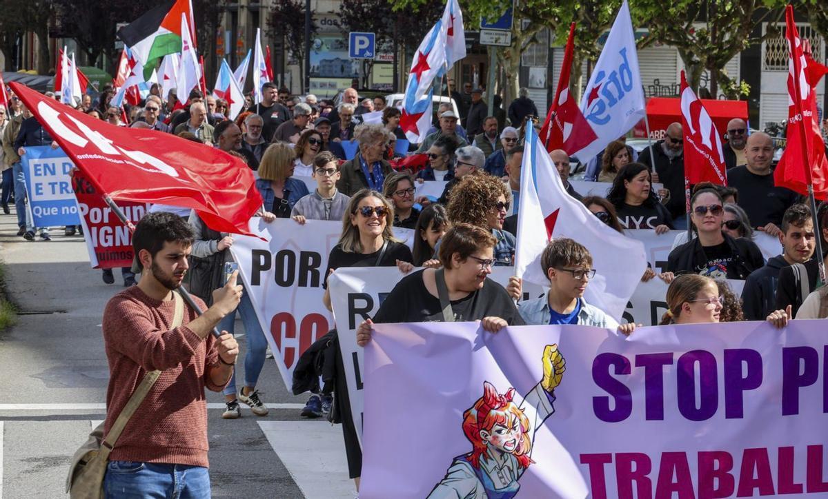 Una manifestación de la CIG del Primero de Mayo, en Vilagarcía. | IÑAKI ABELLA