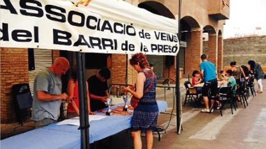 Les activitats que es van celebrar ahir a la plaça Vila d&#039;Ordis, en el marc de la Festa Major.