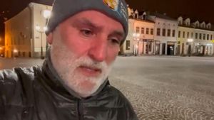 El xef José Andrés es posa a plorar des de la frontera amb Ucraïna: «La vida no és un joc de Monopoly»
