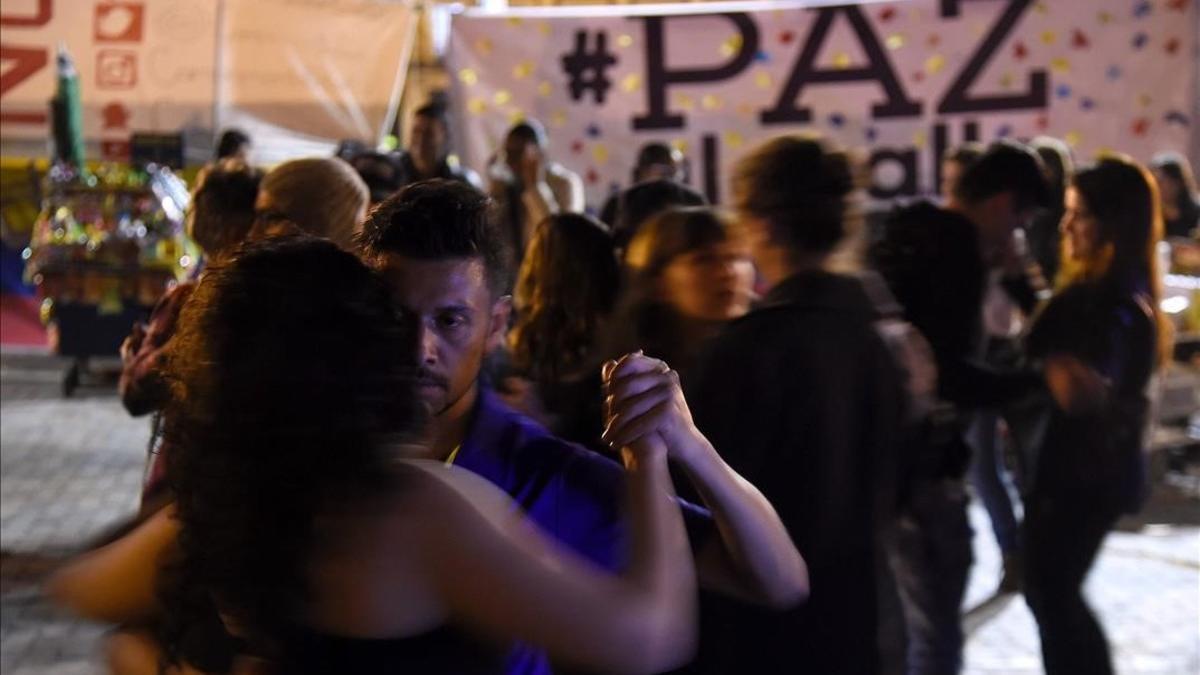 Celebración en Bogotá del acuerdo de paz de Colombia.