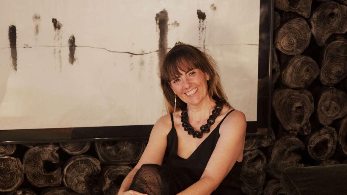 Eva Ibáñez Cano, estudiosa de la caligrafía japonesa shodo.