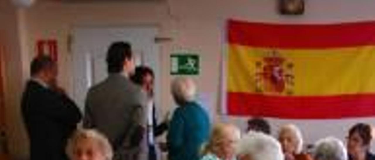Albaladejo advierte que el estudio sobre la renta local se olvida de los jubilados europeos