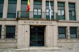 Condenado un ourensano por agredir con un bastón y desear la muerte a su hermano gravemente enfermo