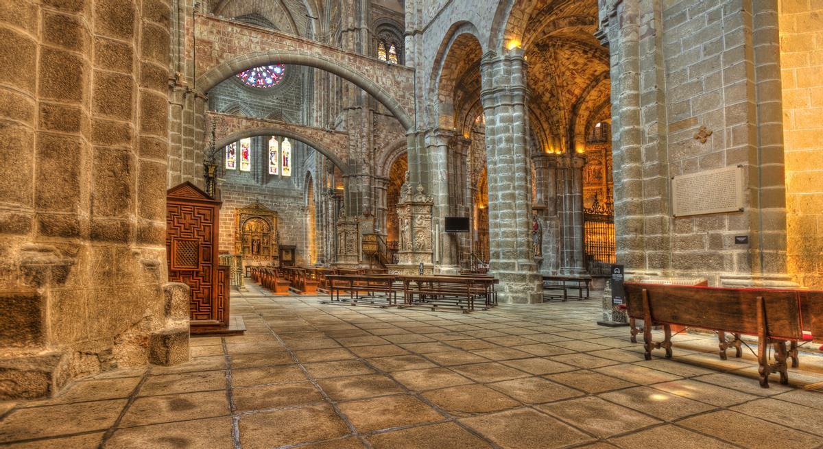 Interior de la Catedral de Ávila.