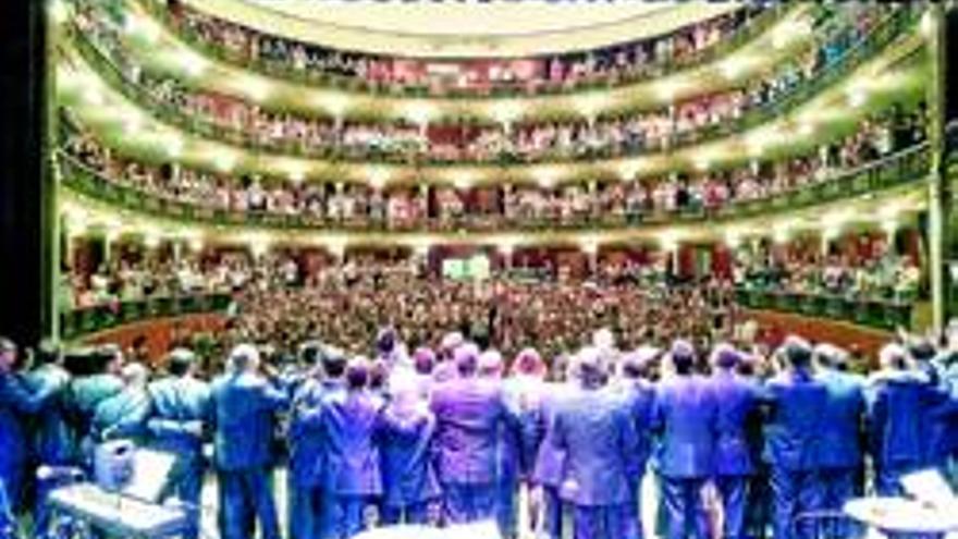 El grupo musical Capachos suma dos nuevos éxitos en Mondragón y en Córdoba