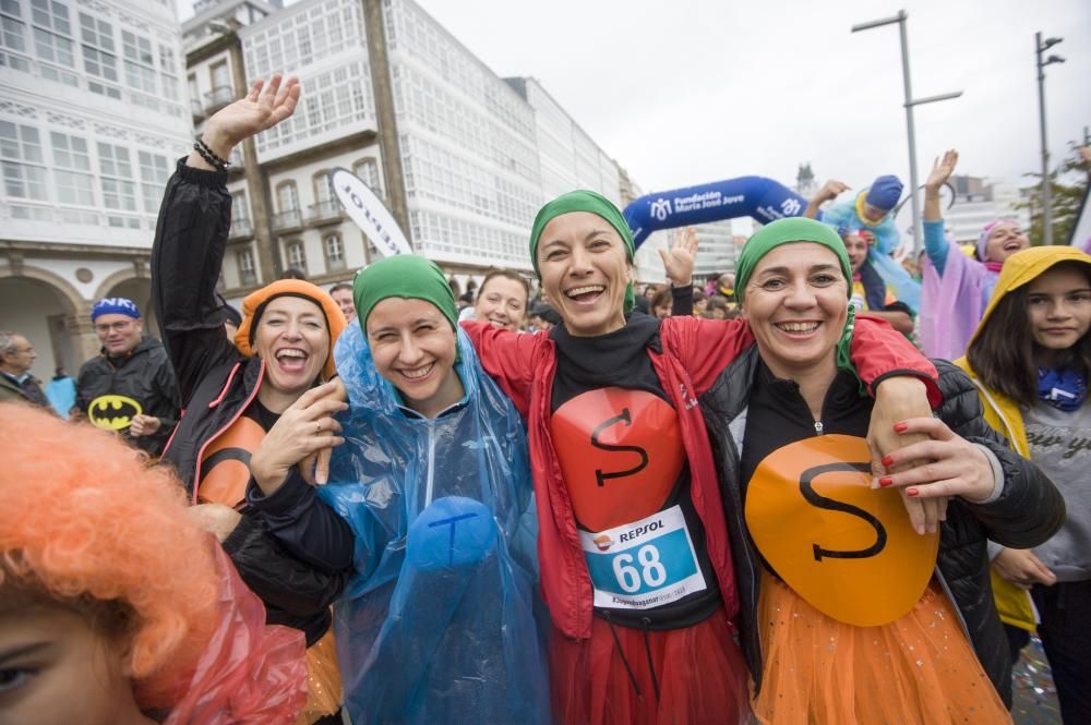 Más de 9.000 personas participan en la sexta Carrera ENKI en A Coruña.