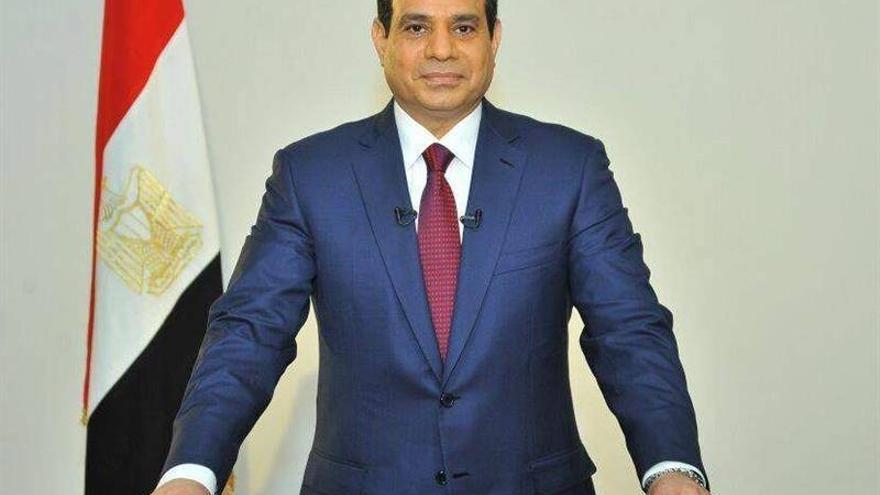 La prensa egipcia habla del inicio de una nueva era con el triunfo de Al Sisi