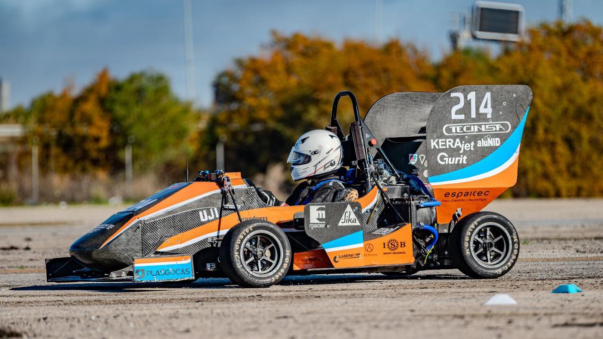 El monoplaza de la UJI, en el circuito Ángel Nieto de Jerez.