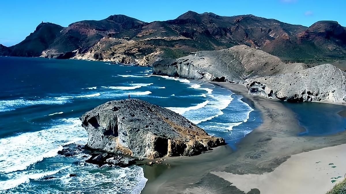 Playa del Monsúl, en el Cabo de Gata (Almería)