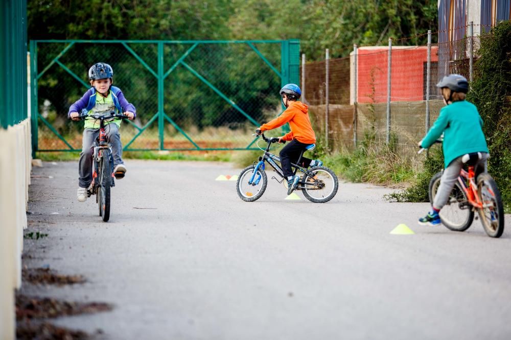 Por segundo año la escuela de iniciación al triatlón abre sus puertas a una ilusionante temporada de formación