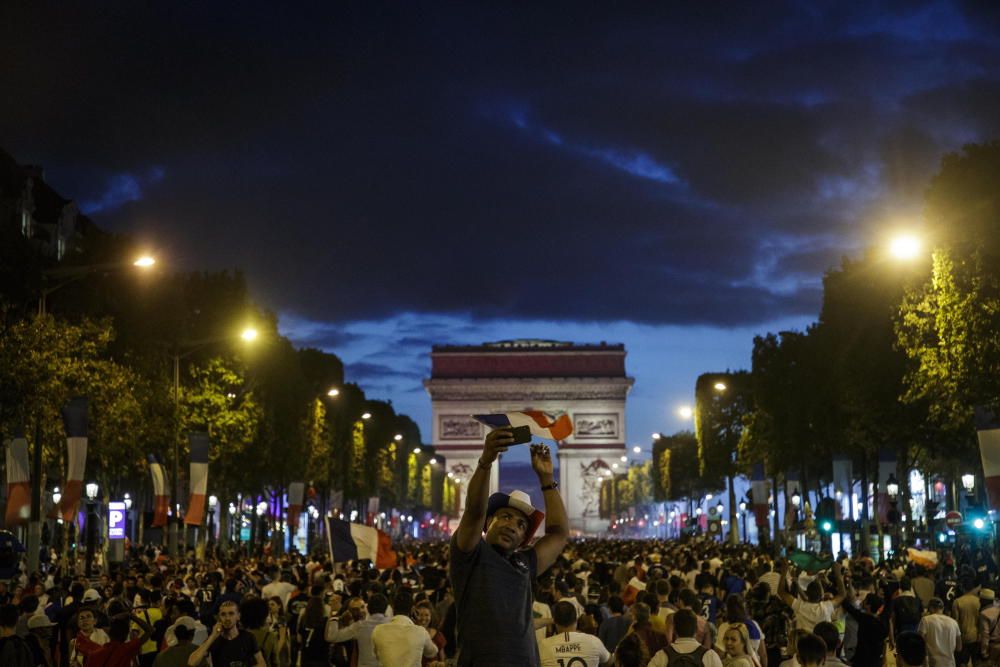 Celebraciones por el pase de Francia a la final