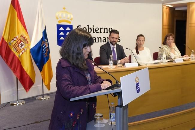 Acto institucional de entrega de los Premios del ...