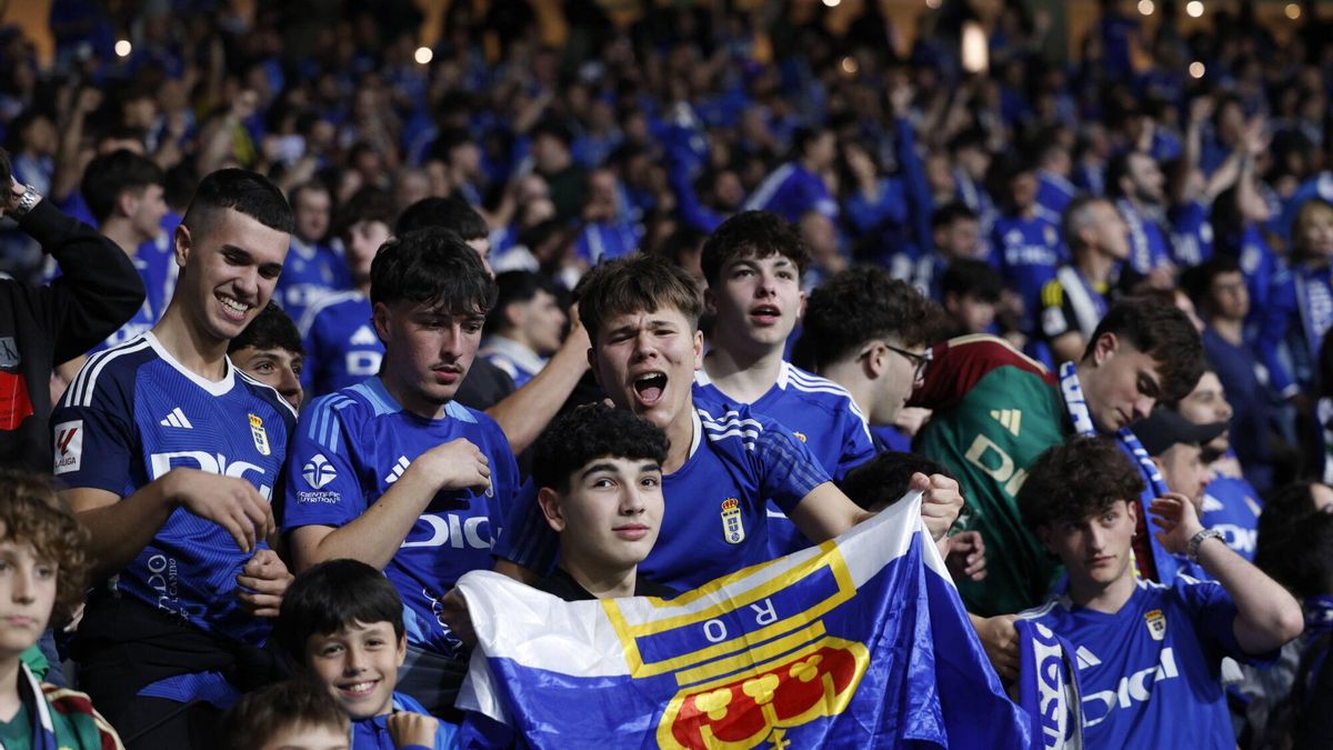 Oviedo. Partido Real Oviedo - Almería.