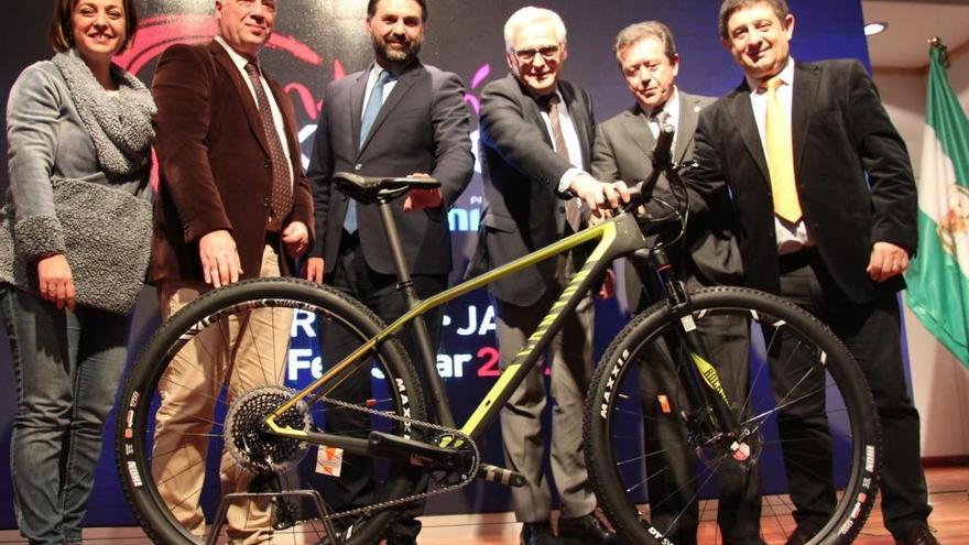 Córdoba recibirá a 800 corredores de 27 países en la Andalucía Bike Race