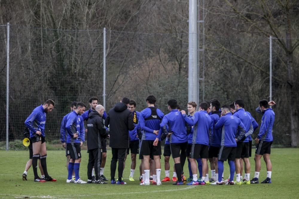 Entrenamiento del Real Oviedo en El Requexón