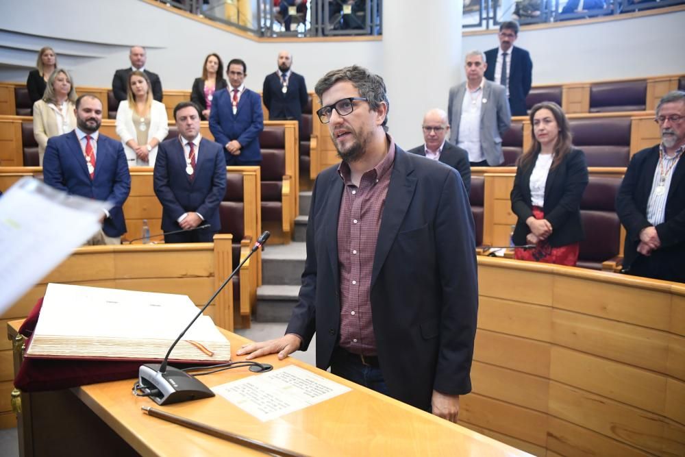 Fue elegido por 17 votos frente a los 14 otorgados a Rosa Gallego del PP. Ha anunciado un plan de lucha contra la despoblación rural en su investidura.