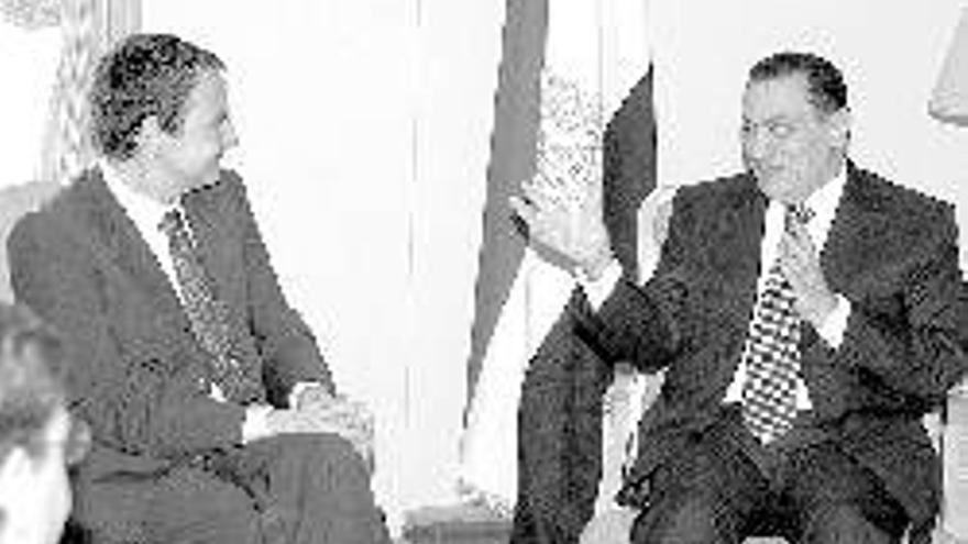Zapatero reactiva la relación de España con el mundo árabe