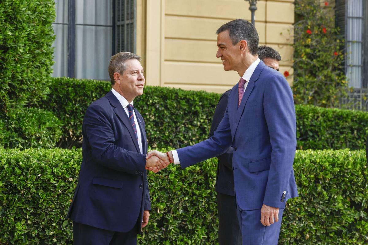 La conferència fa més gran la bretxa entre Sánchez i García-Page La conferència fa més gran la bretxa entre Sánchez i García-Page